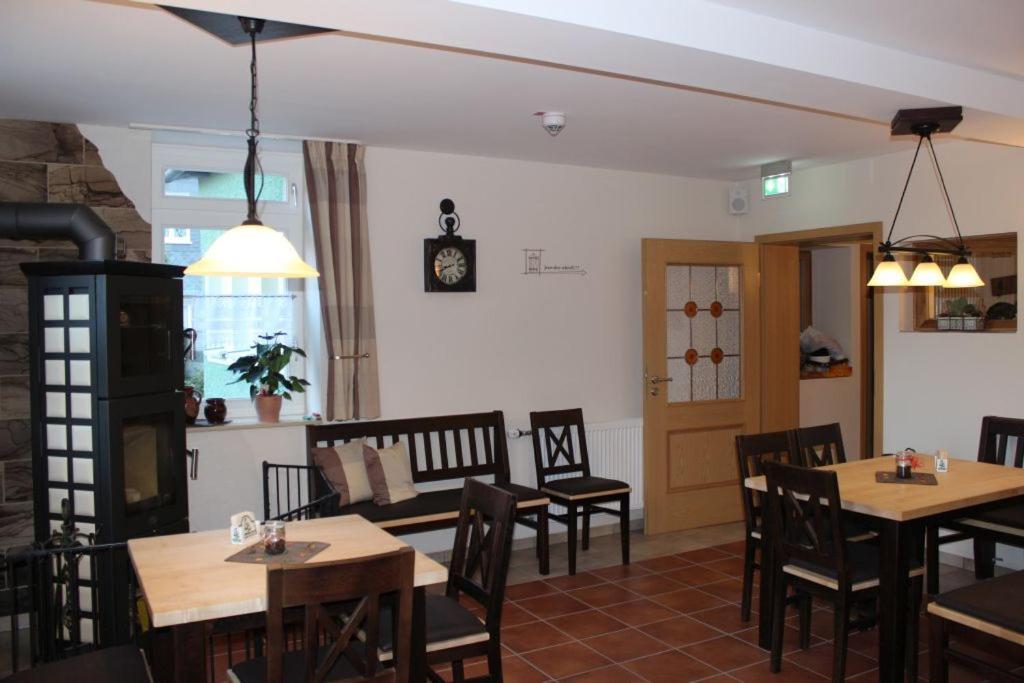 Gasthof Klosterkeller Bed & Breakfast Kronach Exterior photo
